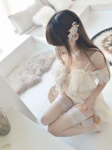 国产精品第一区亚洲精品-加长未删减版迅雷下载