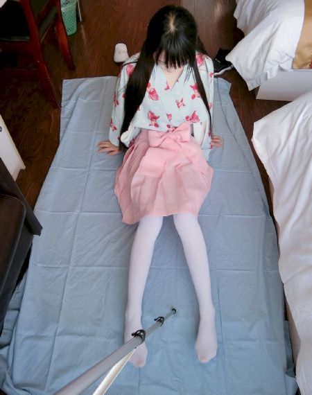 久久中文字幕在线免费观看-经典免费电视剧