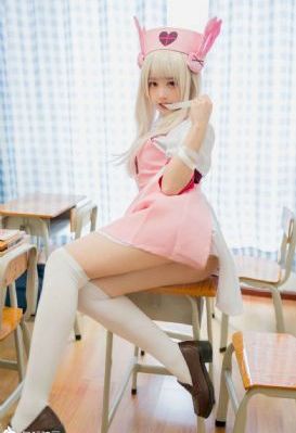 亚洲丝袜制服三区-清晰迅雷手机免费观看