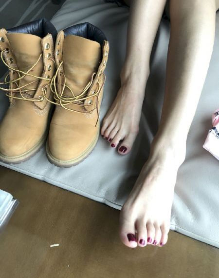 久久久青青草-超前点播全集免费观看