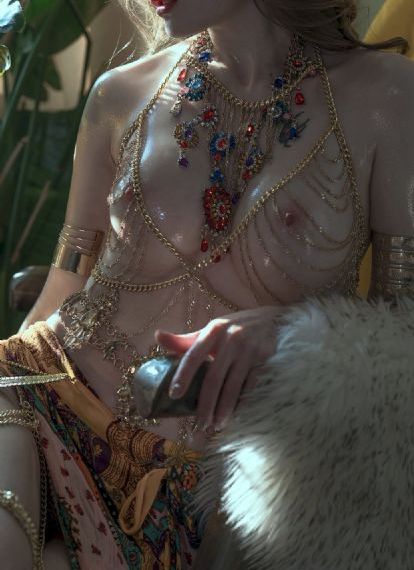 伊人色综合久久-韩语中字手机在线观看