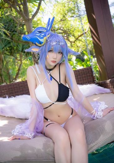 国产美女脱光一区二区-免费日韩神马在线观看